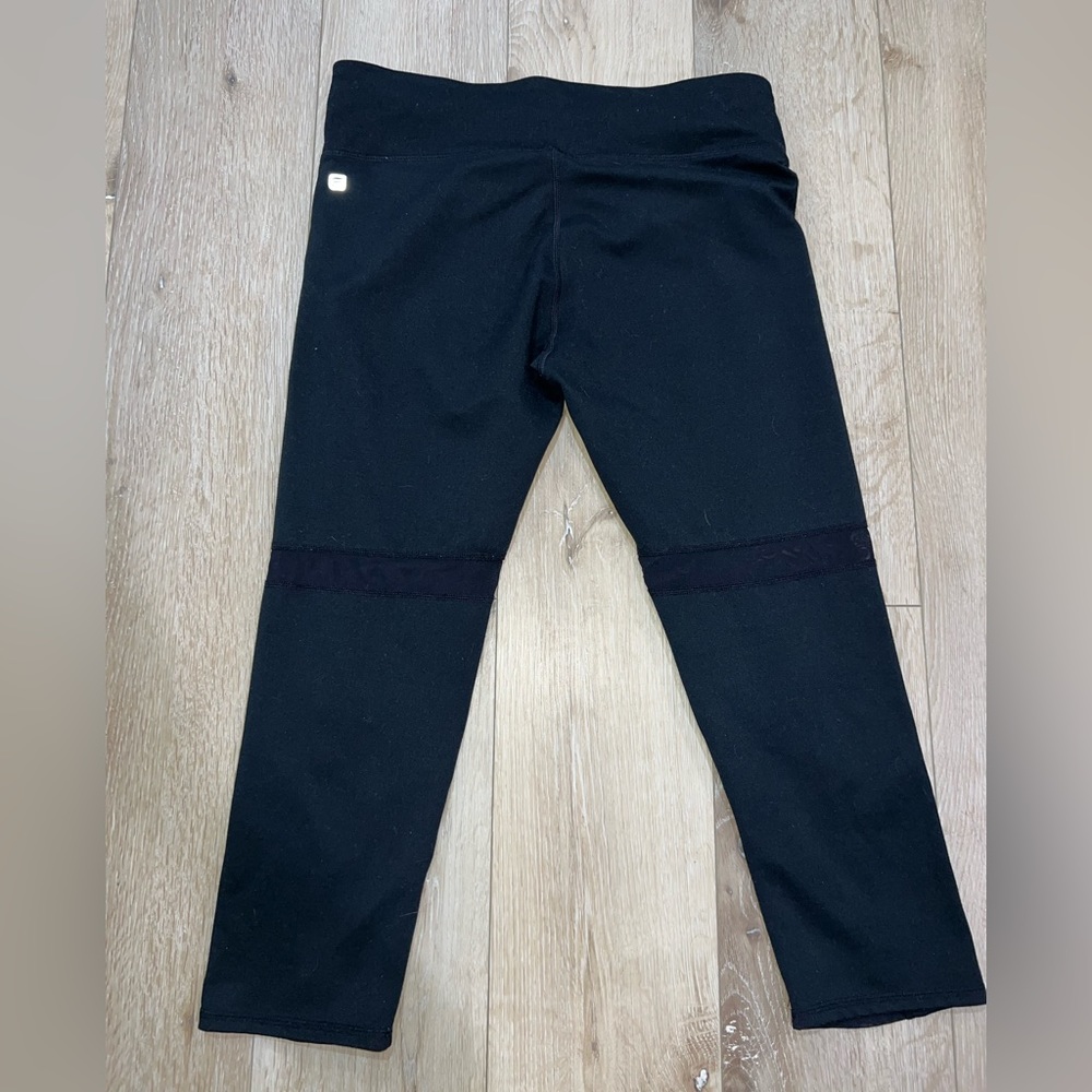 Fabletics Zoey Capri Leggings w/ Mesh